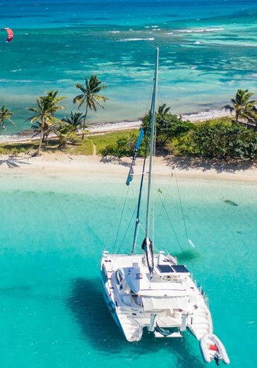 Catamaran charter Polynesia