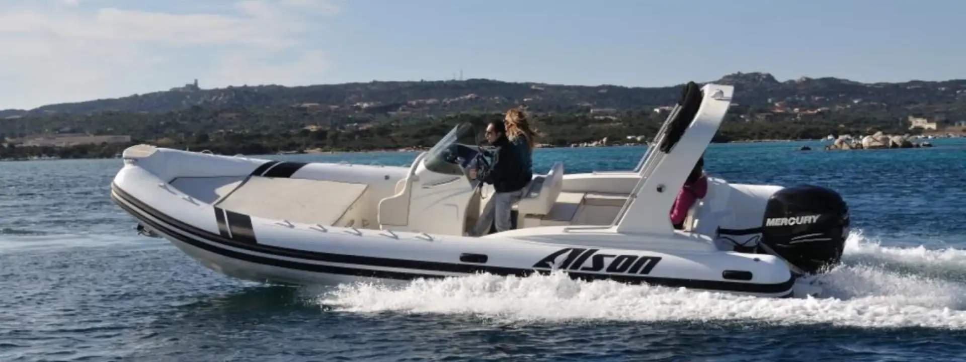 Bateau Semi-rigide Flash 750