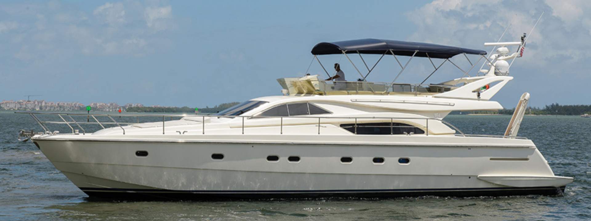 Ferretti 57