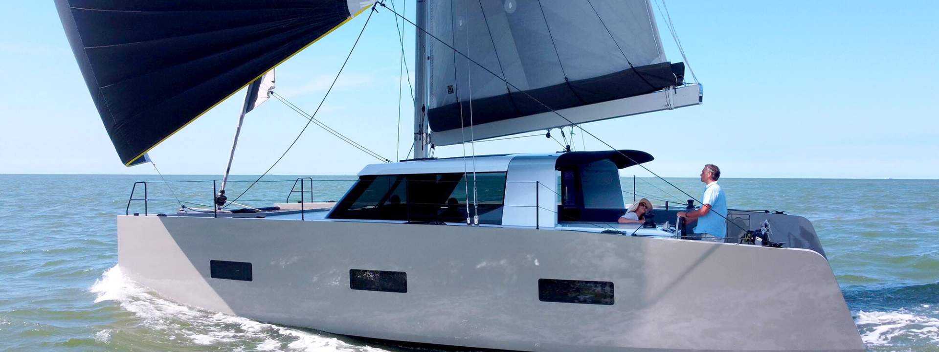 Catamarano Vaan R4