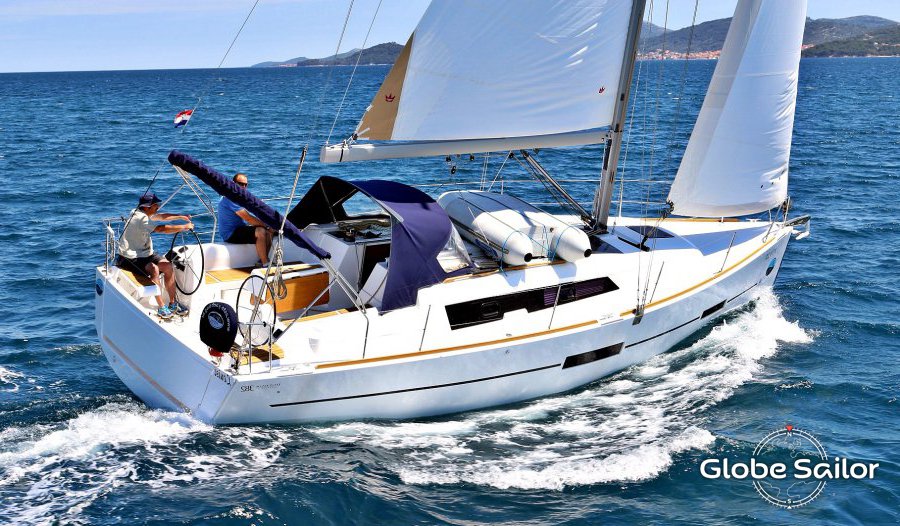 Sailboat Dufour 382 Grand Large