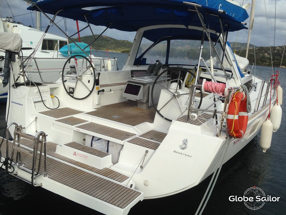 Sailboat Oceanis 48