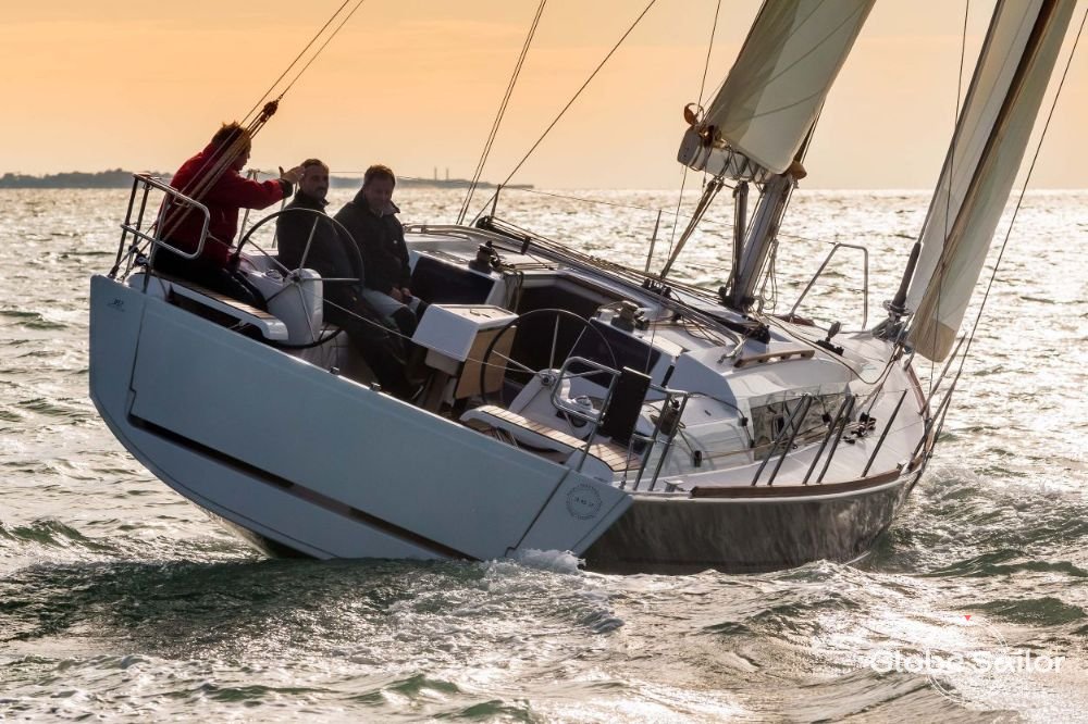 Sailboat Dufour 382 Grand Large