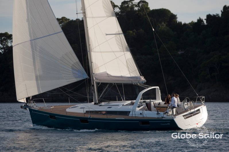 Sailboat Oceanis 48