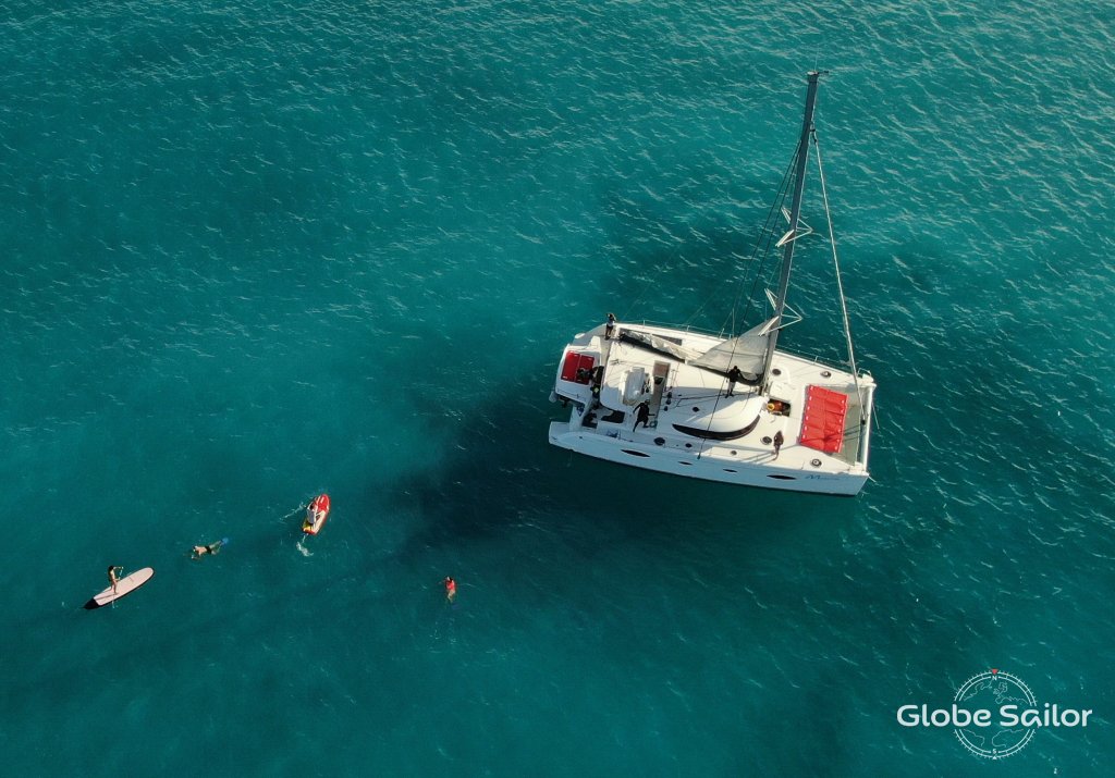 Catamarano Salina 48