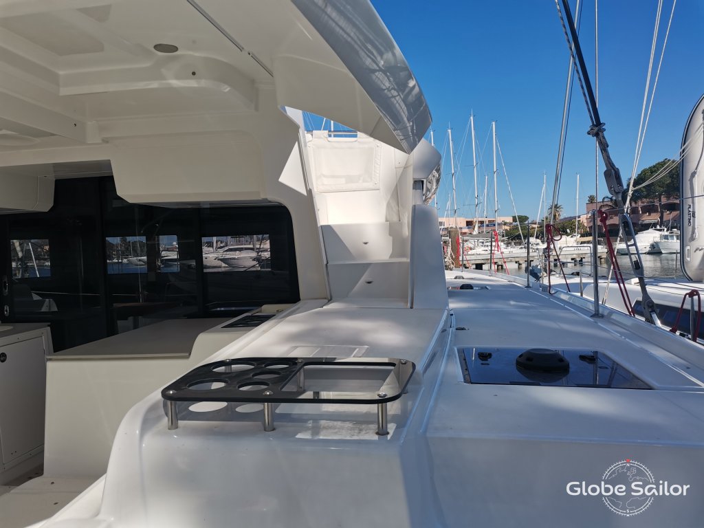 Catamaran Lagoon 46