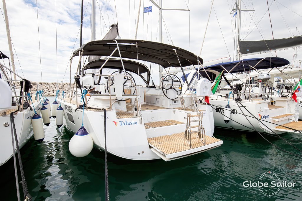 Velero Jeanneau 54