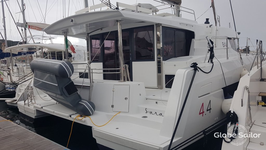 Catamarán Bali 4.4