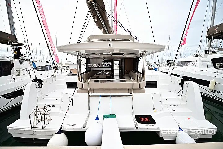 Catamaran Bali 4.4