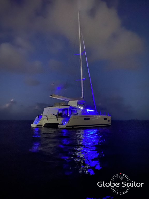 Catamarán Saba 50