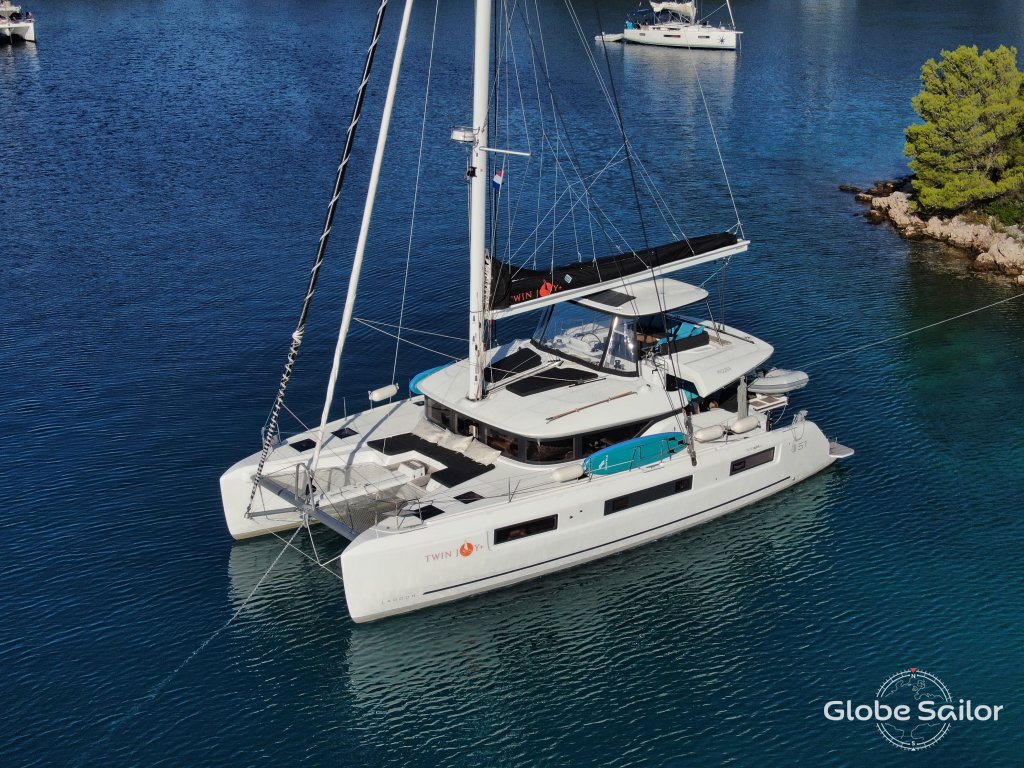 Catamaran Lagoon 51