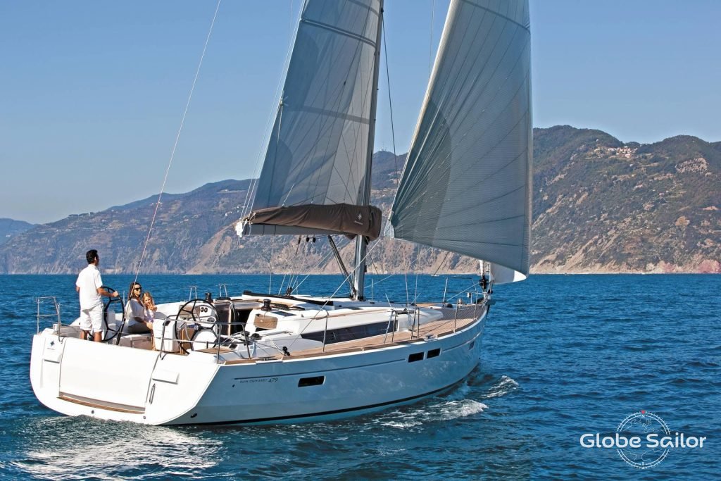 Парусная яхта Sun Odyssey 479