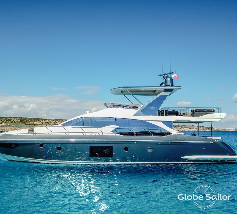 Bateaux à moteur Azimut 66