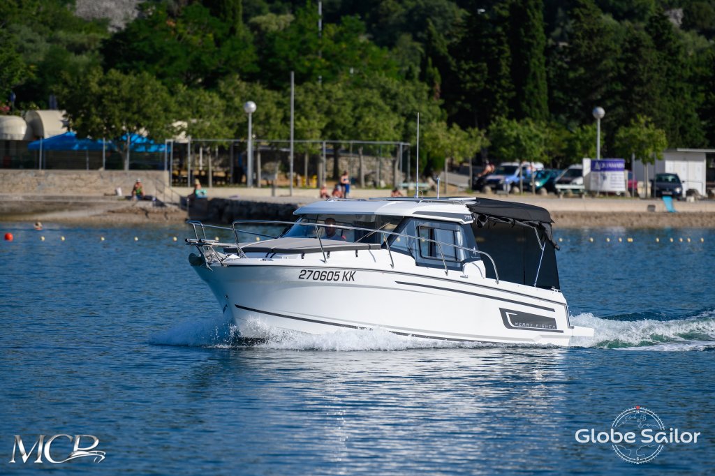 Bateaux à moteur Merry Fisher 795