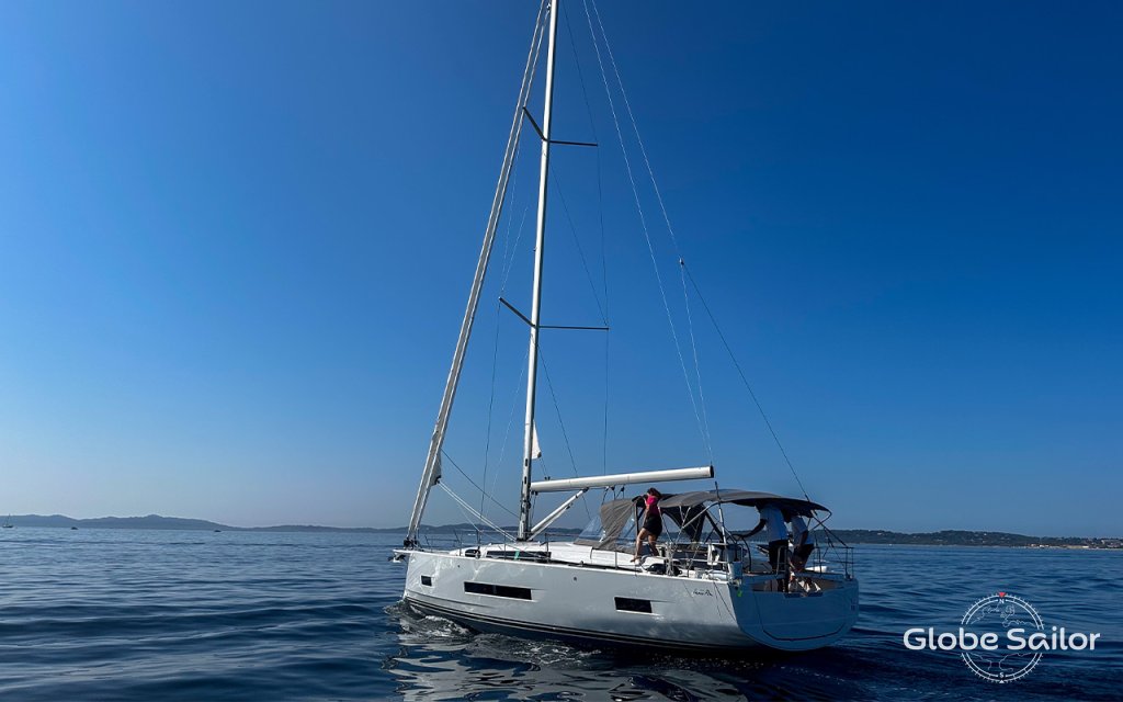 Sailboat Hanse 460