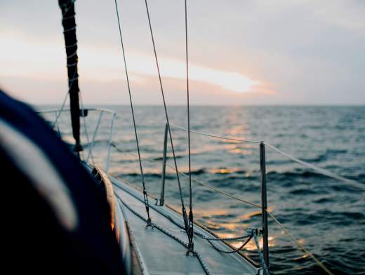 Cruza el Océano Atlántico en catamarán en flotilla.