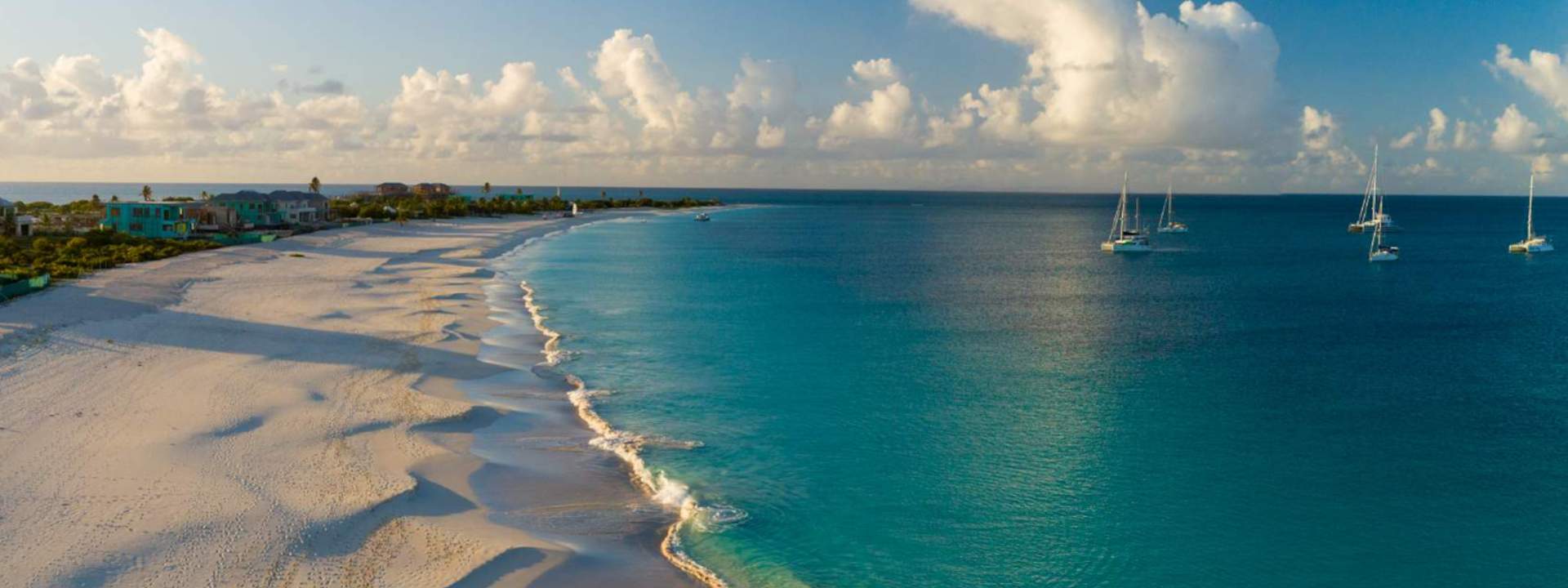 Antigua und Barbuda: Erleben Sie eine unvergessliche Woche zwischen Segeln und Entdeckungen!