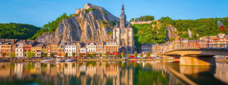 Halbstarres Boot mieten Belgien